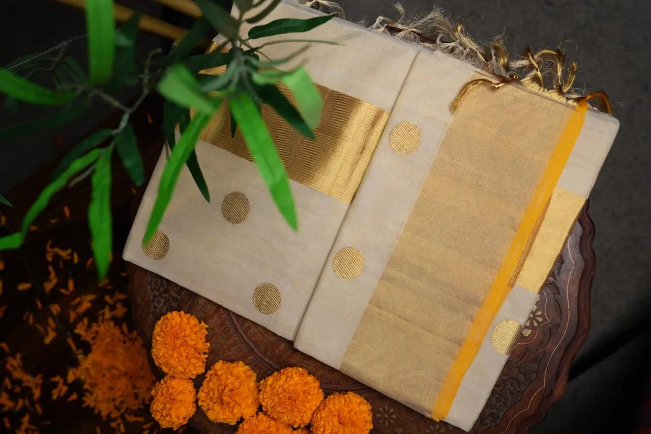 Pure Handloom Premium Tissue Saree – Gold Polka