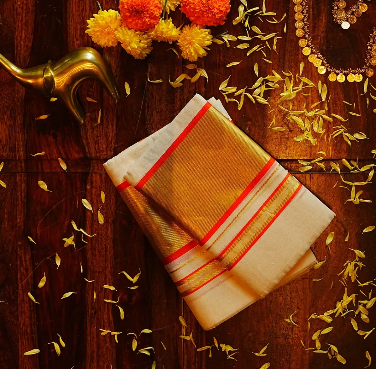 Pure Kerala Handloom Grand Kasavu Set Mundu with Orange Lines –  Grand Kasavu (Zari) Kara / Border